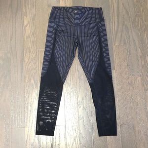 Alo capri leggings size small